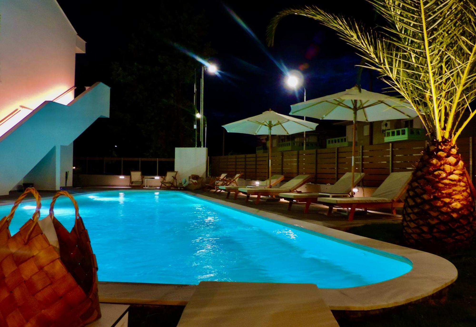 Essentia Vita Comfy Suites Limenas  Exterior foto
